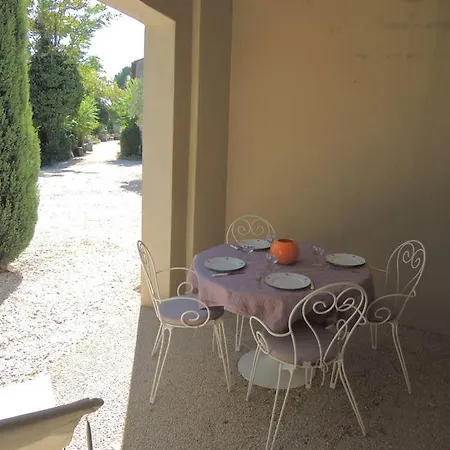 Comme Petite Maison A 3,5 Kms D'avignon