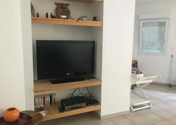 Comme Petite Maison à 3,5 Kms D'avignon * Villeneuve-lès-Avignon