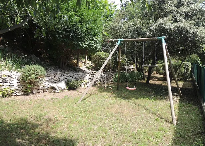 Comme Petite Maison A 3,5 Kms D'avignon Apartment *
